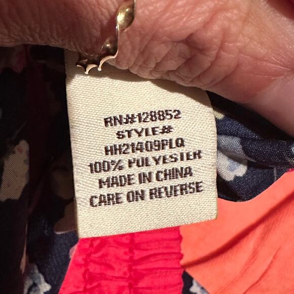 Harmony & Havoc floral unlined 2 pocket stretch waist shorts Run Sleep Swim L - Picture 7 of 8